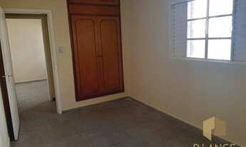 Imagem 5: Térrea para venda possui 180 metros quadrados com 3 quartos em Jardim Nova Europa - Campin