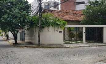 Imagem 2: Poço da Panela Casa 4 quartos 5 wc's bem conservada 4 vgs escriturada