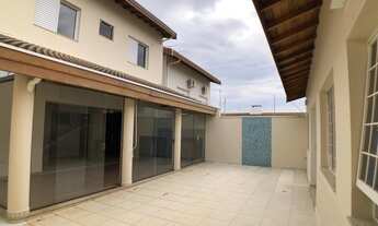 Imagem 5: Excelente sobrado para venda no Parque Franceschini, 5 Suítes e 1 Suíte master