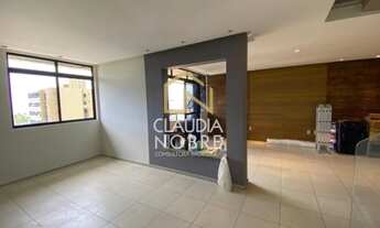 Imagem 2: Cobertura na Ponta Verde, 243m², 3 suítes, varanda, piscina privativa