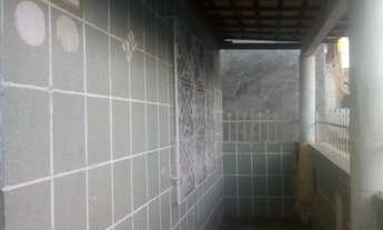 Imagem 2: Casa 2/4 , com outra casinha com 1/4 nos fundos no Bairro cidade nova