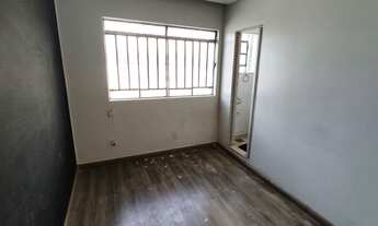 Imagem 3: Sala com banheiro ao lado da justi?a do trabalho e do lado da Camara Municipal