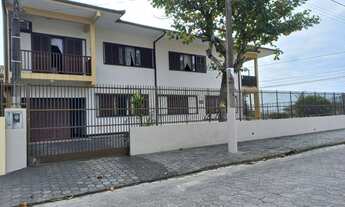Imagem 2: São Francisco do Sul-SC Praia de Ubatuba! VENDO BELÍSSIMO SOBRADO DE FRENTE PARA O MAR