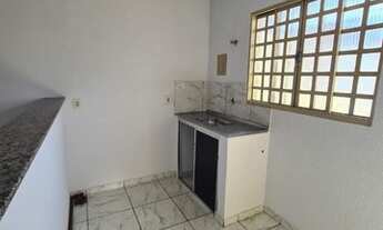 Imagem 2: 02- Quartos - Apartamento Taguatinga - R$ 780,00 Aluguel