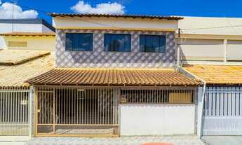 Imagem 2: Casa com 4 dormitórios à venda, 232,71 m² por R$ 795.000 - Guará II - Guará/DF