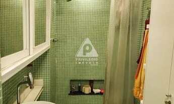 Imagem 7: Apartamento de 3 Quartos, sendo 1 suíte, com deoendência e 1 vaga na escritura