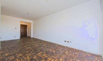 Imagem 7: Apartamento para venda possui 86 metros quadrados com 3 quartos em Ahú - Curitiba - PR