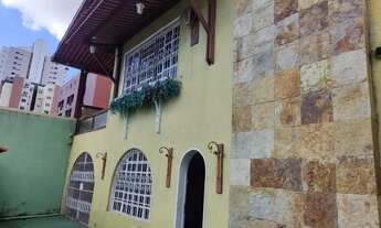 Imagem: Casa para venda possui 400 metros quadrados