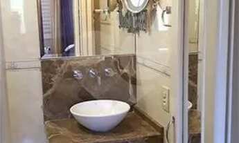 Imagem 6: Apartamento 4 Dormitórios, sendo 1 suíte com hidromassagem, 3 Banheiros no total, Sala 2 a