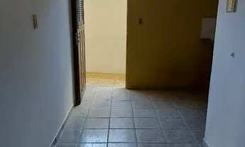 Imagem 5: Aluga-se apartamento ou kitnet de 2 quartos em Ponta Negra