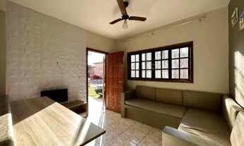 Imagem 2: Casa na praia com piscina e 2 quartos, aceita financiamento! Itanhaém/SP