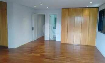 Imagem 3: Excelente Apto 240 m2 - 3 Suites/4 Vagas