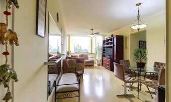 Imagem 2: Apartamento 4 Dormitórios, sendo 1 suíte com hidromassagem, 3 Banheiros no total, Sala 2 a