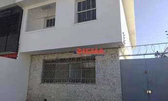 Imagem: Casa/Sobrado de 6 dormitórios com 245m²