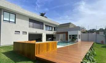 Imagem 2: Casa de condomínio para venda com 540 metros quadrados com 5 quartos