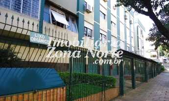 Imagem 2: Apartamento com 2 dormitórios, sala, banheiro, cozinha, área de serviço fechada. 1º andar