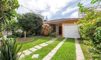 Imagem 7: Casa para venda possui 230 metros quadrados com 3 quartos em Partenon - Porto Alegre - RS