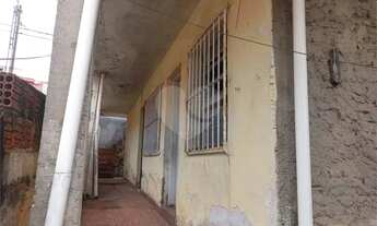 Imagem 6: 97 m² Imóvel precisa Modernização. Vale como terreno