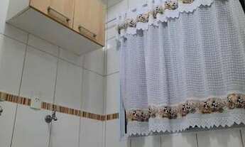 Imagem 4: Apartamento com 2 dormitórios para alugar, 50 m² por R$850,00/mês + condomínio e IPTU - Vi