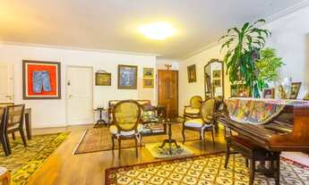 Imagem 4: Apartamento padrão, 220 metros, 3 dormitórios e 2 vagas. Pronto para morar. Excelente loca