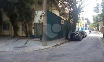 Imagem 3: Sobrado Comercial no Itaim Bibi, 220 metros, 2 andares, 4 vagas. Imóvel de esquina. Visite