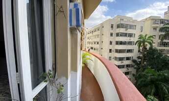 Imagem 2: Flamengo na quadra da Praia 3 qts com 135 m