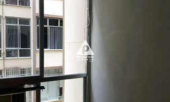 Imagem 6: Na Glória: excelente apartamento de 2 quartos, com dependências, próximo ao Metrô