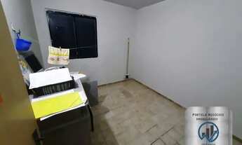 Imagem 4: Apto na Serraria, 2/4, nascente, 1º andar, no Conj. José Tenório