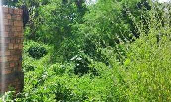 Imagem 4: Terreno com parte construída