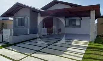 Imagem 2: Casa de condomínio para venda possui 200 metros quadrados com 3 quartos