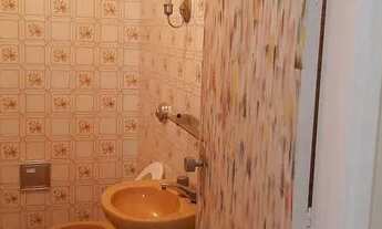 Imagem 5: Casa para aluguel e venda possui 300 metros quadrados com 4 quartos