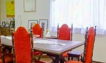 Imagem 2: Sobrado para venda tem 115 metros quadrados com 3 quartos em Indaiá - Caraguatatuba - SP