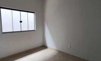 Imagem 7: Casa a venda com espaço Gourmet, lado avenida independência, setor serra dourada, ap. De