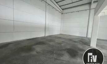 Imagem 6: Galpão Comercial 200M² Para Locação Anual no/Bairro Nova Esperança em Balneário Camboriú/S