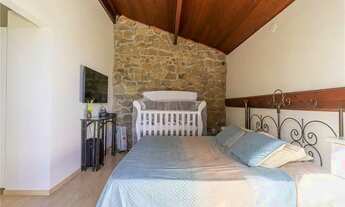 Imagem 5: Casa de Condomínio para venda em Chácaras Alpina de 300.00m² com 3 Quartos e 4 Garagens