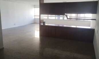 Imagem 3: Oportunidade imperdível: Apartamento de 3 suítes + DCE, 198m² e 4 vagas no Edifício Víctor