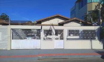 Imagem 2: ED- Casa 4 Quartos Com Suíte Individual E Linear Com Piscina Em Colina De Laranjeiras