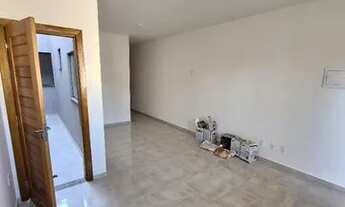 Imagem: Vende-se Casa NOVA geminado em rua Principal