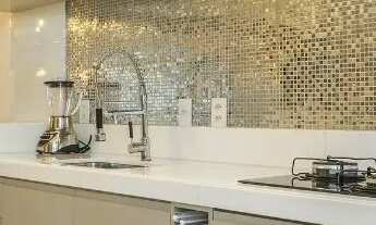 Imagem: Em frente ao caminho Niemeyer, apartamento