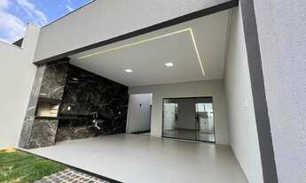 Imagem: Casa polo centro com pé direito duplo