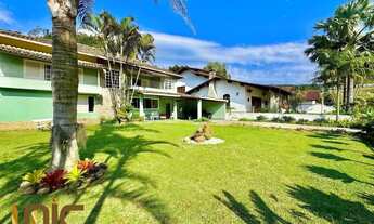 Imagem 3: Casa com 5 dormitórios à venda, 231 m² por R$ 3.200.000,00 - Comary - Teresópolis/RJ