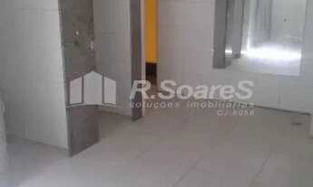 Imagem 4: Exelente loja comercial situada no melhor ponto comercial do Centro, com aproximadamente 5