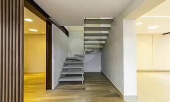 Imagem 5: Casa Comercial venda tem 339 metros quadrados com 3 quartos em Vila Nova Conceição - São P