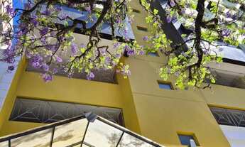 Imagem: Sala reformada com box