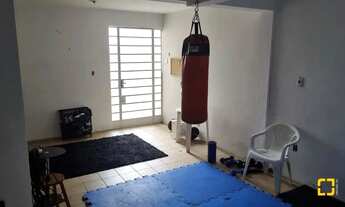 Imagem 6: Casa 5 dormitórios, sendo 3 suítes, 2 lavabos.4 Salas em diferentes níveis Itaguaçu Floria