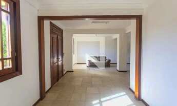 Imagem 4: Casa à Venda - Sagrada Família, 3 Quartos, 305 m2