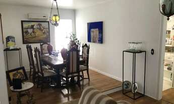 Imagem 2: Casa para Venda com 3 dormitórios, sendo 1 suites e 3 vagas no bairro Guarujá