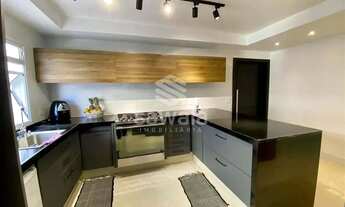 Imagem 2: Casa à venda com 215,00m² e 3 quartos em Recreio dos Bandeirantes, Rio de Janeiro - RJ