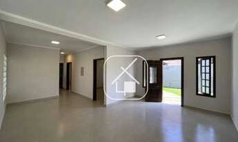 Imagem 4: Chácara Térrea à Venda no Condomínio Estância Guararema/SP