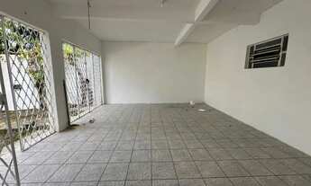 Imagem 7: Casa para Venda em Recife, Encruzilhada, 3 dormitórios, 1 suíte, 2 banheiros, 3 vagas